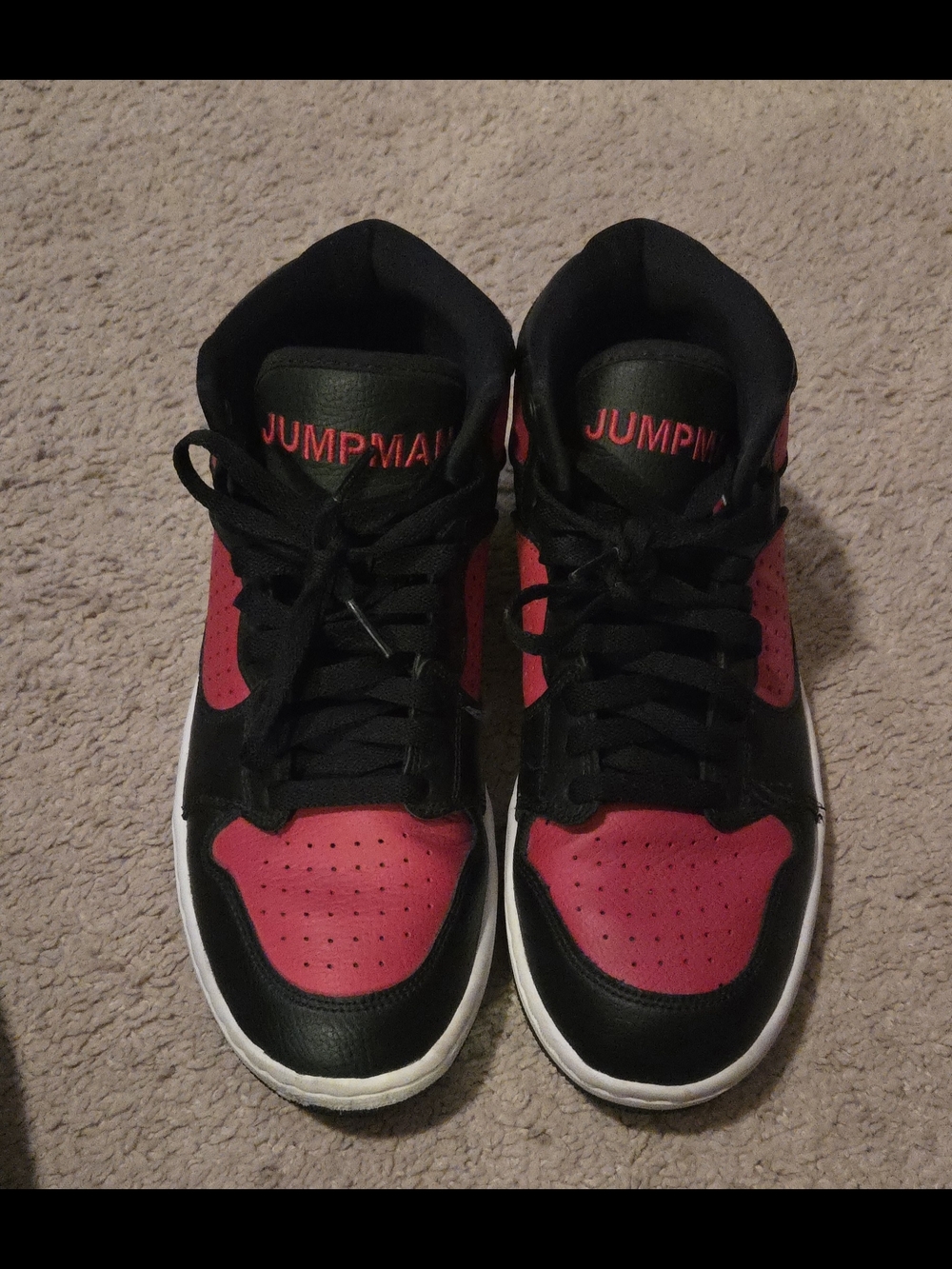 Jumpman Nike Mens Black and Red High-Top Sneakers
